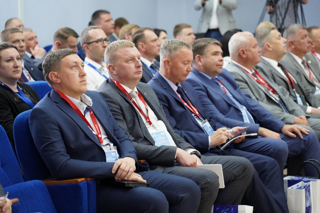 Круглый сто Гродно-Газпром. Полторан.jpg