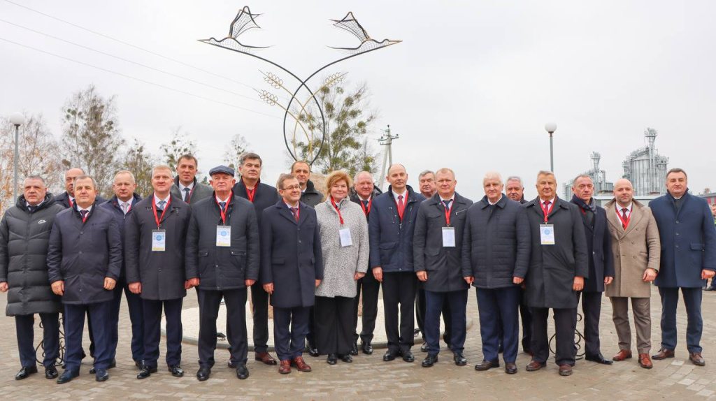 Дожинки 2023 Доманово.jpg